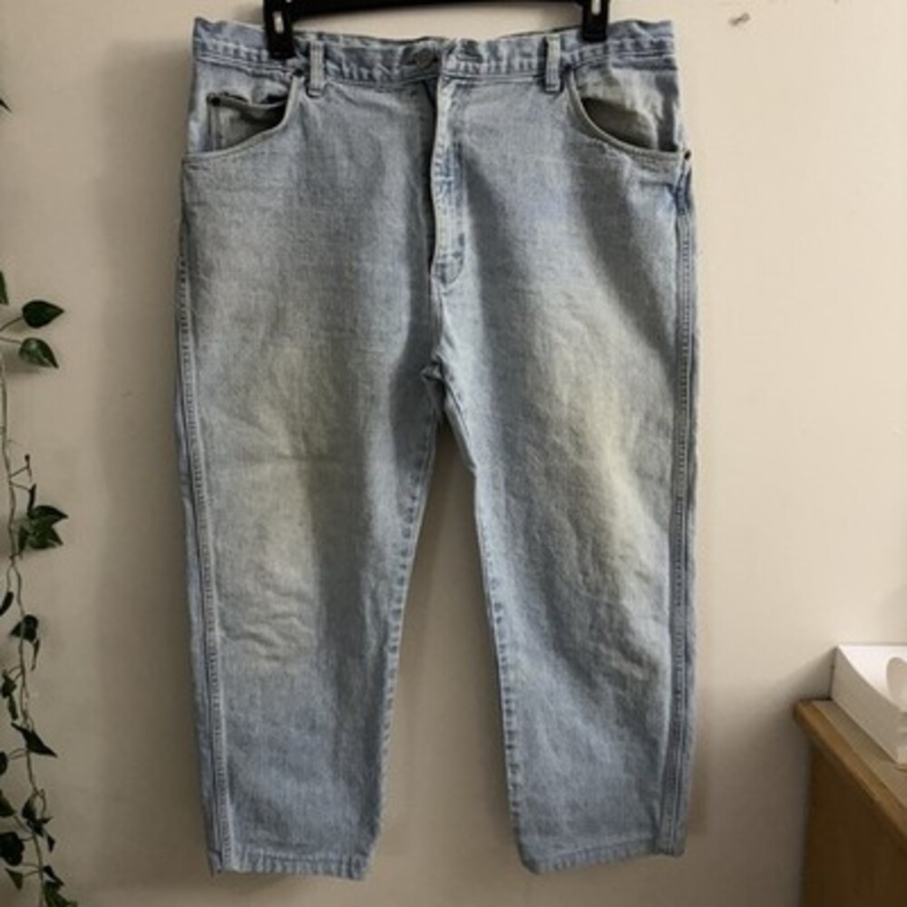 Vintage Wrangler Authentic Jeans Men’s 40x30 (Fits 38x24) Light Wash Denim 90s